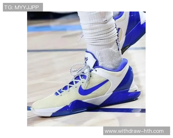 提升运动表现的秘密武器Nike足球精英袜助你在赛场上尽显风采